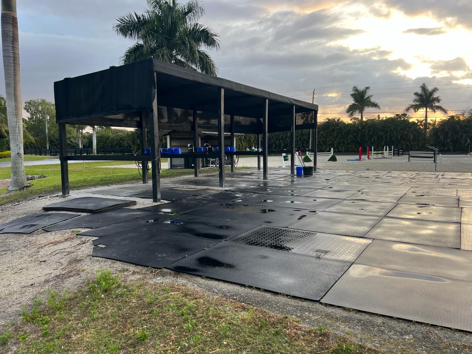 horse stall mats outside